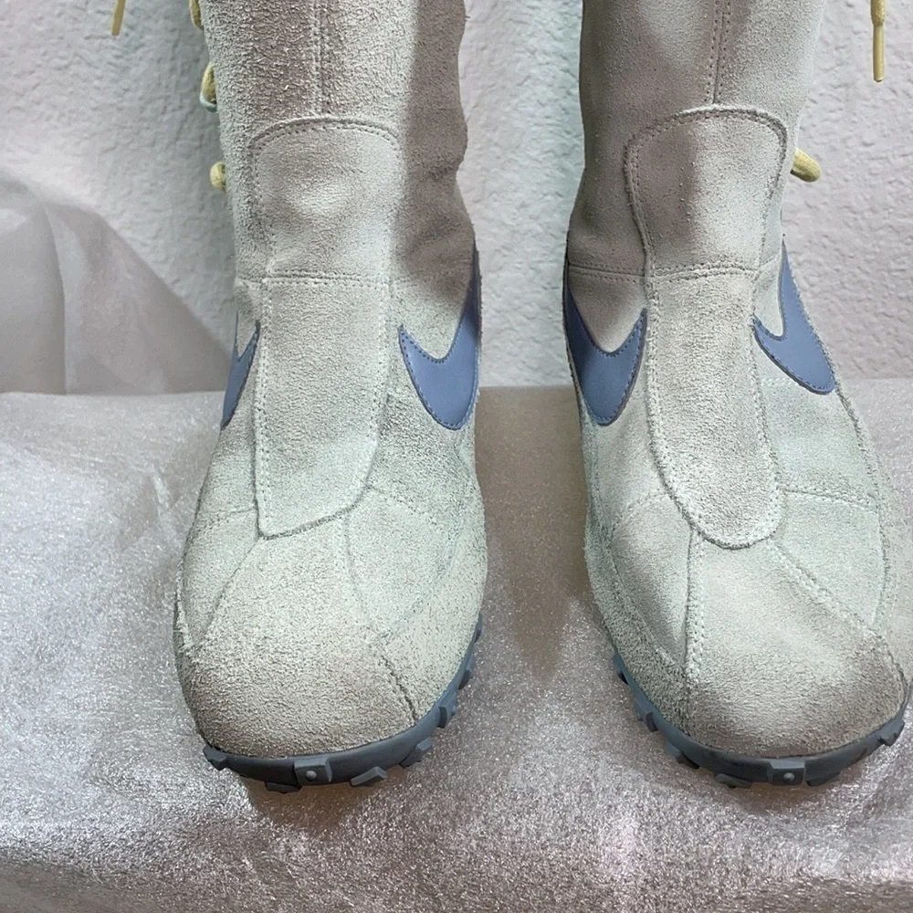 Nike Sakami Side Lace-Up Casual Sneaker Boot